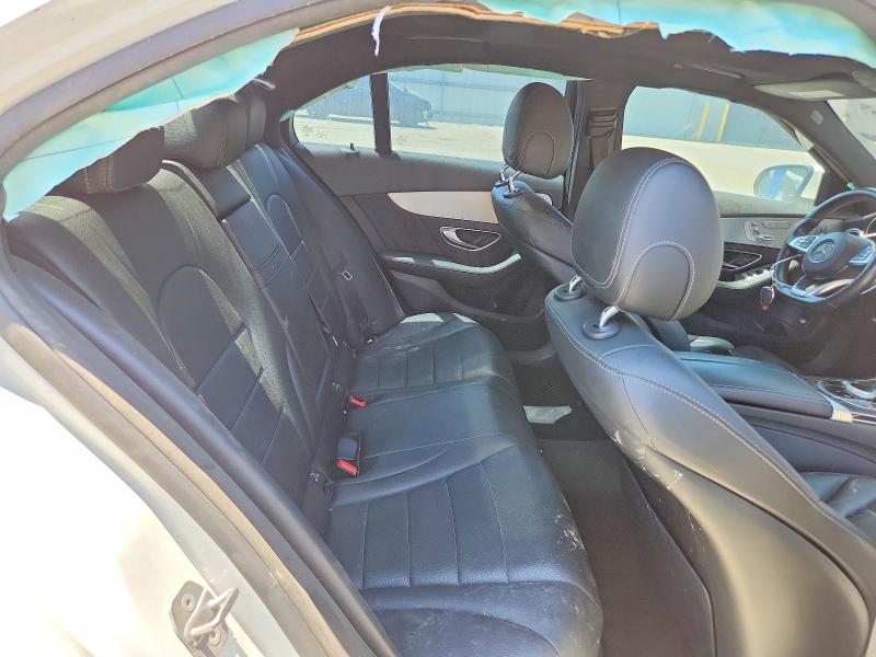 49984076 :رقم المزاد ، 55SWF4JB2JU265438 vin ، 2018 Mercedes-benz C مزاد بيع