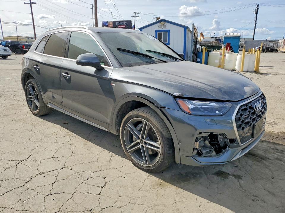 Продажа на аукционе авто 2021 Audi Q5 E, vin: WA1F2AFY6M2036335, номер лота: 49379406