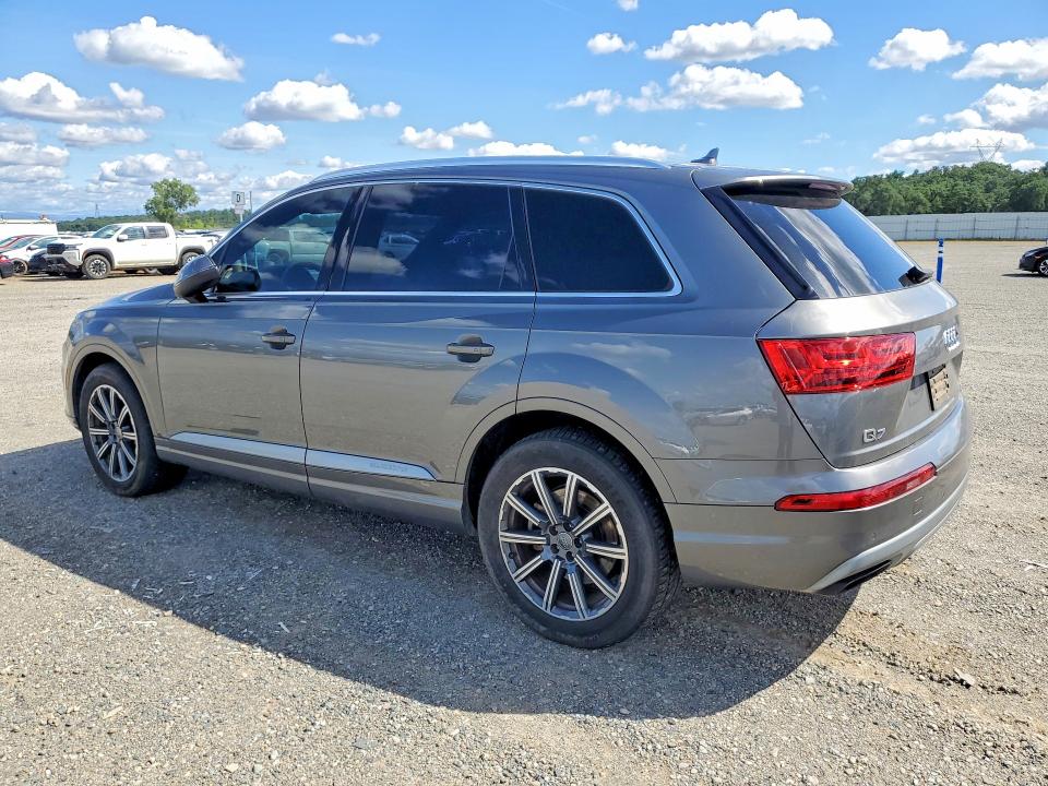 Продаж на аукціоні авто 2017 Audi Q7, vin: WA1AAAF73HD006126, номер лоту: 49669186