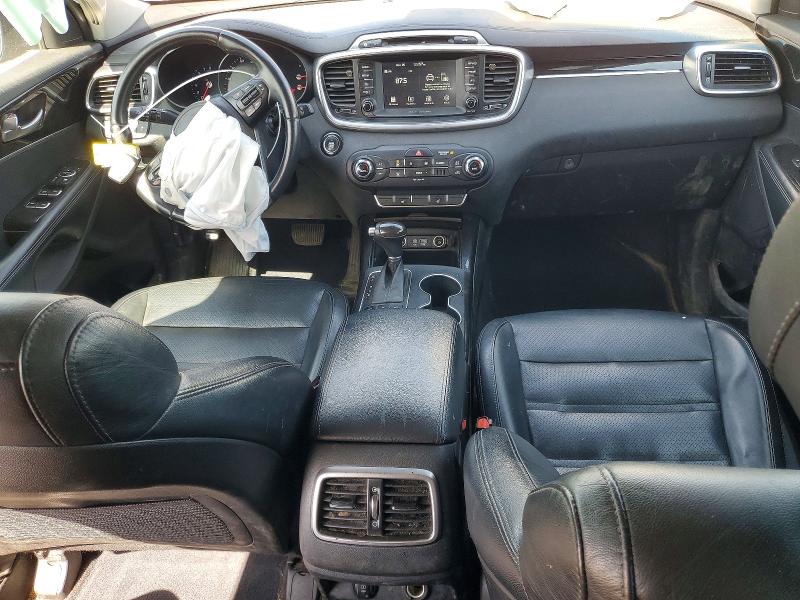 2017 Kia Sorento მანქანა იყიდება აუქციონზე, vin: 5XYPHDA51HG310012, აუქციონის ნომერი: 50652836