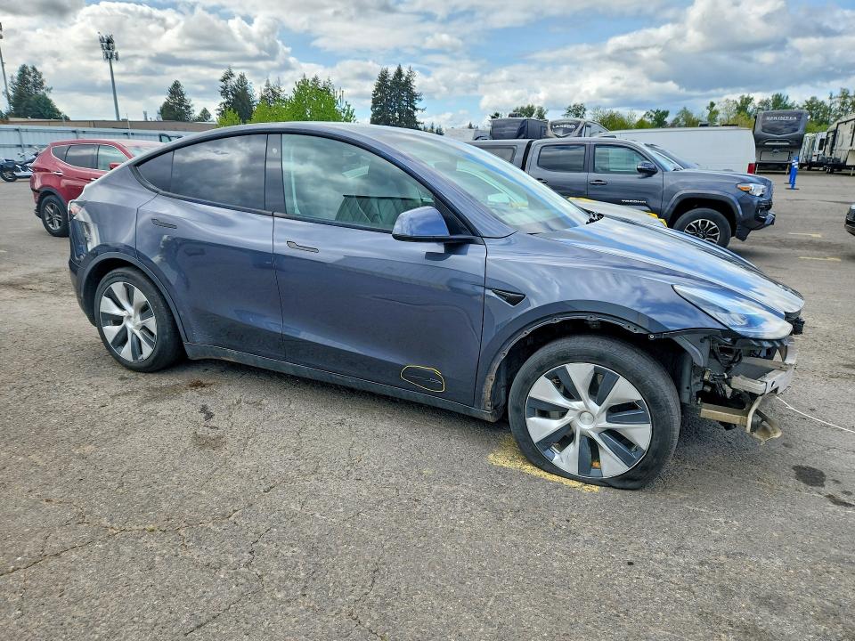 Продажа на аукционе авто 2020 Tesla Model Y, vin: 5YJYGDEE9LF018870, номер лота: 49642406