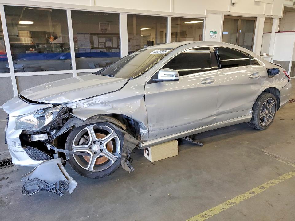 Продажа на аукционе авто 2014 Mercedes-benz Cla, vin: WDDSJ4EB5EN053879, номер лота: 52027866