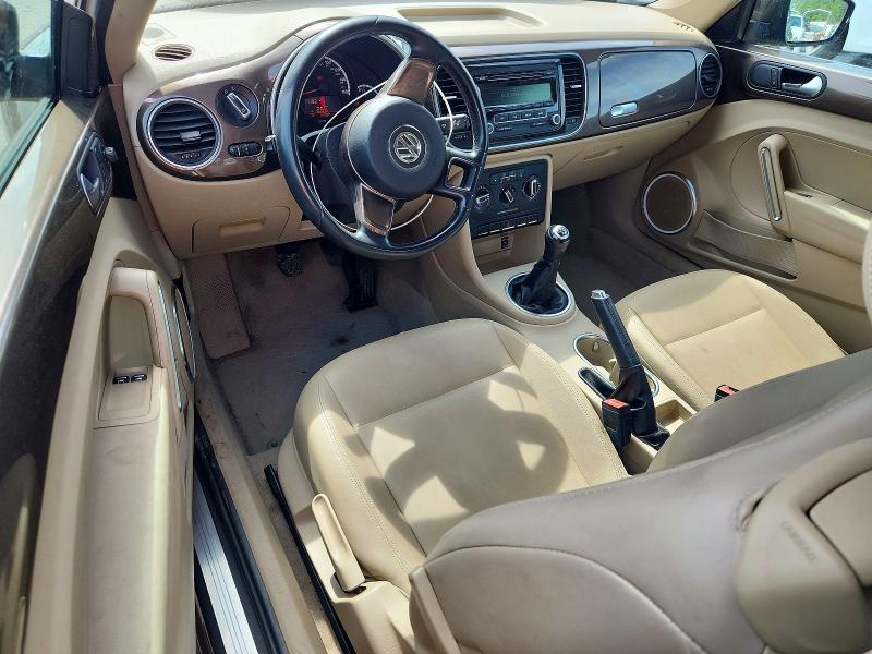 49563746 :رقم المزاد ، 3VWHX7AT0DM647515 vin ، 2013 Volkswagen Beetle مزاد بيع