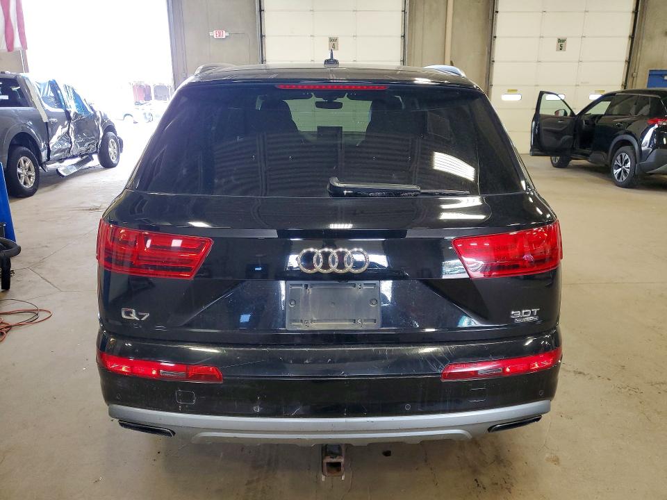 2017 Audi Q7 მანქანა იყიდება აუქციონზე, vin: WA1LAAF71HD013200, აუქციონის ნომერი: 49099666