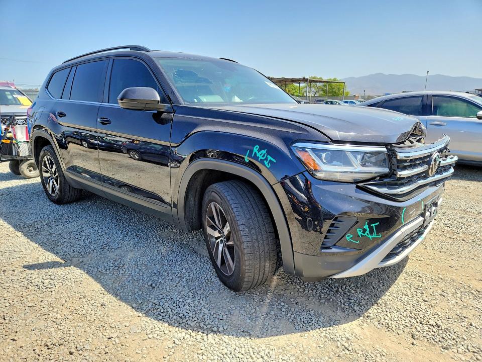 49671656 :رقم المزاد ، 1V2DP2CA1MC526489 vin ، 2021 Volkswagen Atlas مزاد بيع