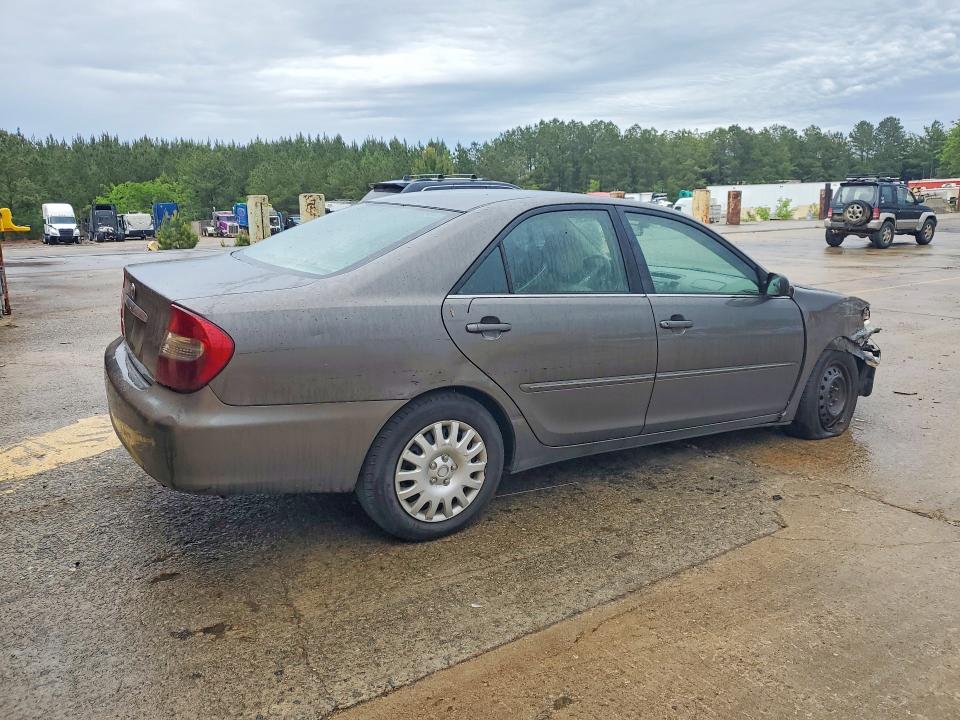47665436 :رقم المزاد ، 4T1BE32K24U929725 vin ، 2004 Toyota Camry مزاد بيع