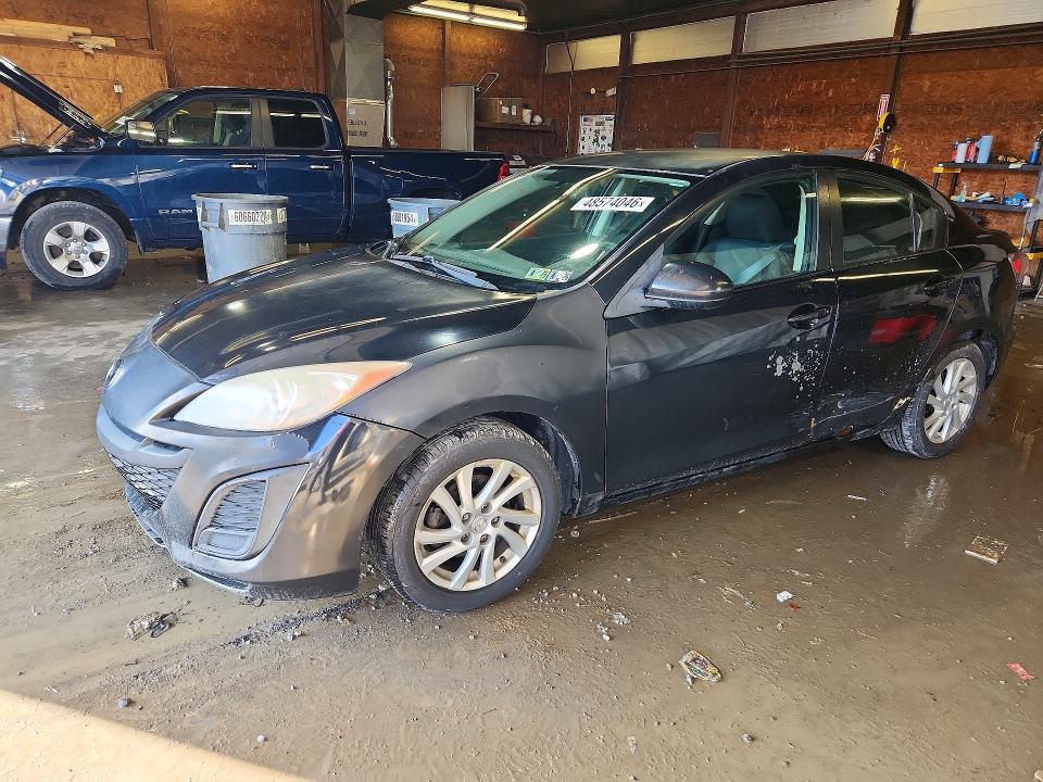 48574046 :رقم المزاد ، JM1BL1UG8B1375726 vin ، 2011 Mazda 3 مزاد بيع
