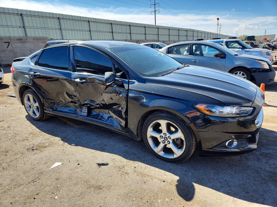 49545796 :رقم المزاد ، 3FA6P0HR1DR292004 vin ، 2013 Ford Fusion Se Fwd مزاد بيع