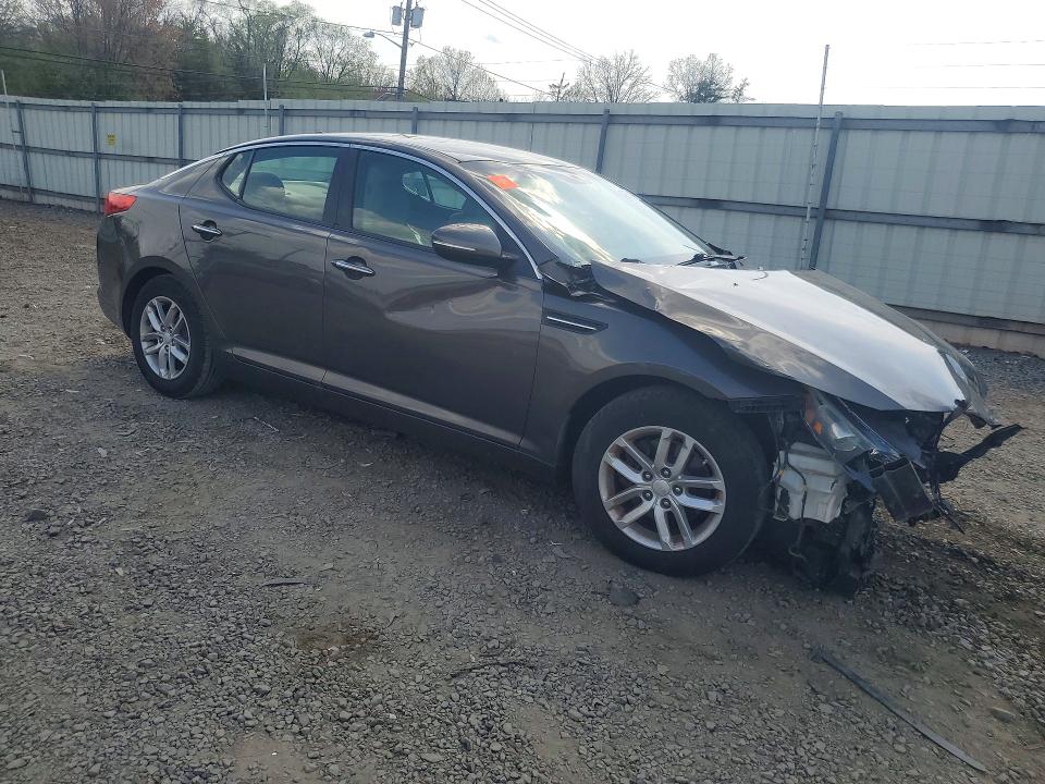 2013 Kia Optima მანქანა იყიდება აუქციონზე, vin: 5XXGM4A70DG113375, აუქციონის ნომერი: 49908346