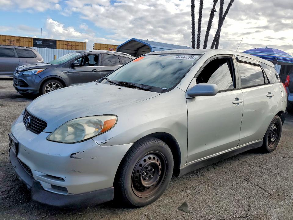 48940696 :رقم المزاد ، 2T1KR32E43C124002 vin ، 2003 Toyota Matrix مزاد بيع