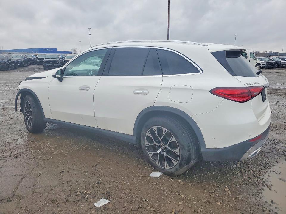 49680456 :رقم المزاد ، W1NKM5GB6TF446133 vin ، 2026 Mercedes-benz Glc مزاد بيع