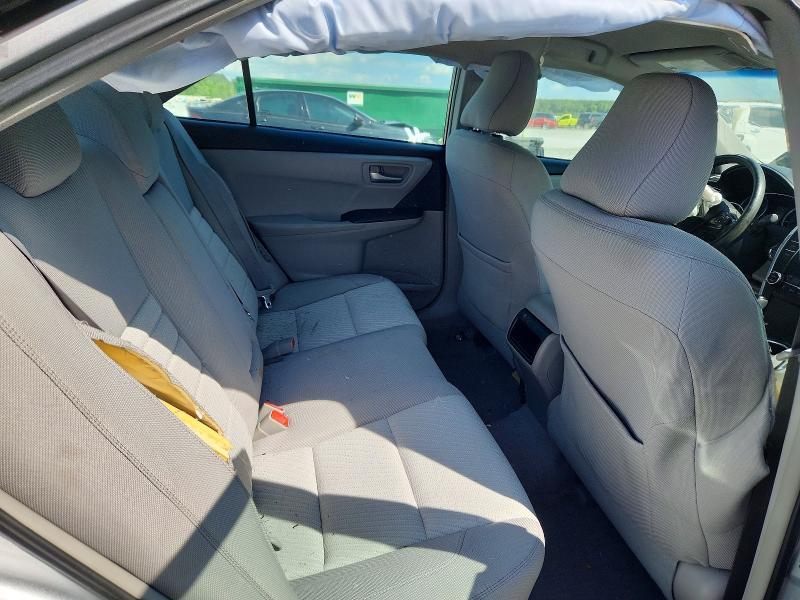 2015 Toyota Camry Hybrid მანქანა იყიდება აუქციონზე, vin: 4T1BD1FK4FU166000, აუქციონის ნომერი: 51559846