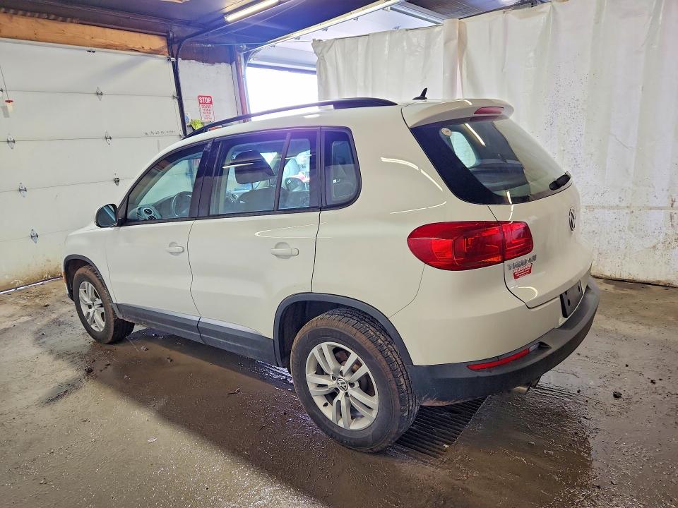 Продажа на аукционе авто 2016 Volkswagen Tiguan, vin: WVGBV7AX0GW010979, номер лота: 48284426