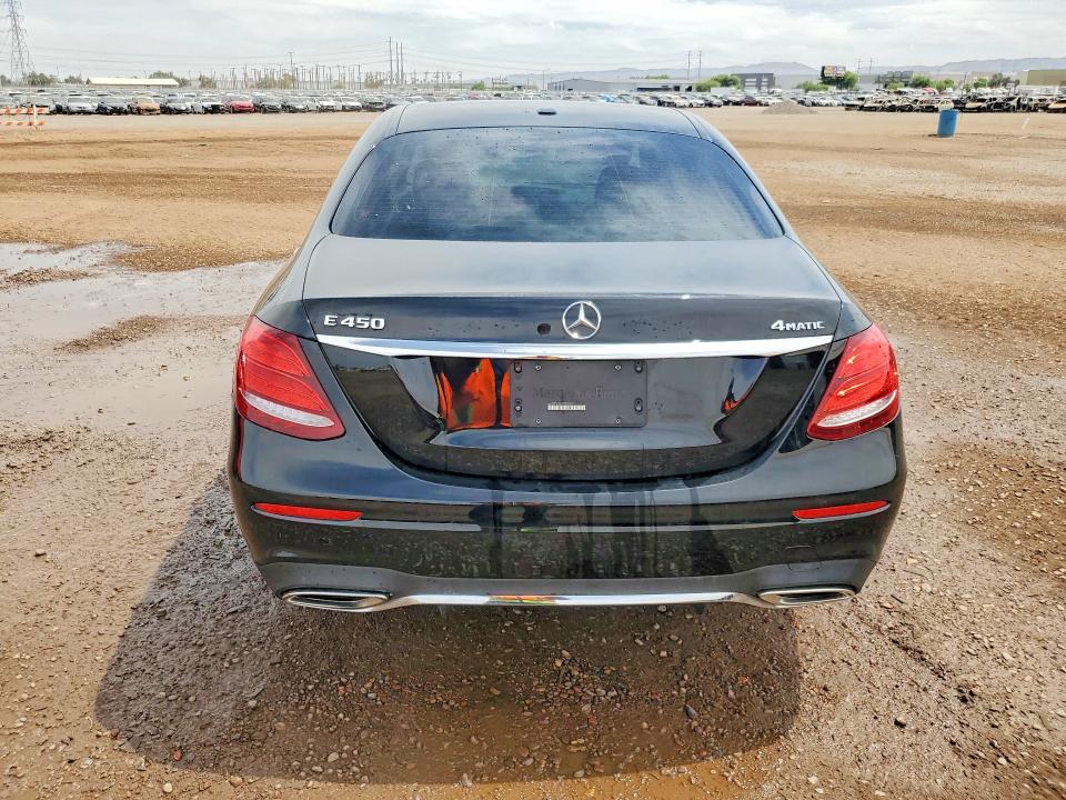 48849726 :رقم المزاد ، WDDZF6JB6LA755263 vin ، 2020 Mercedes-benz E مزاد بيع