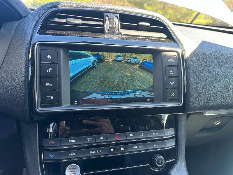 2017 Jaguar F-pace მანქანა იყიდება აუქციონზე, vin: SADCK2BVXHA491148, აუქციონის ნომერი: 49509346