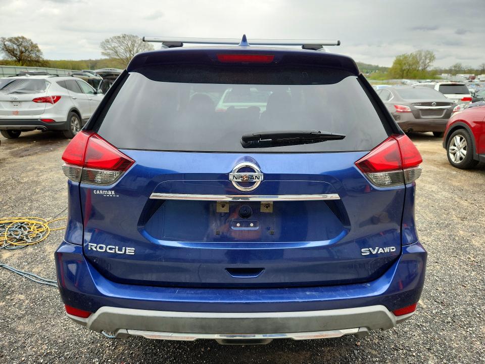 Продажа на аукционе авто 2017 Nissan Rogue, vin: KNMAT2MV2HP570744, номер лота: 51592486