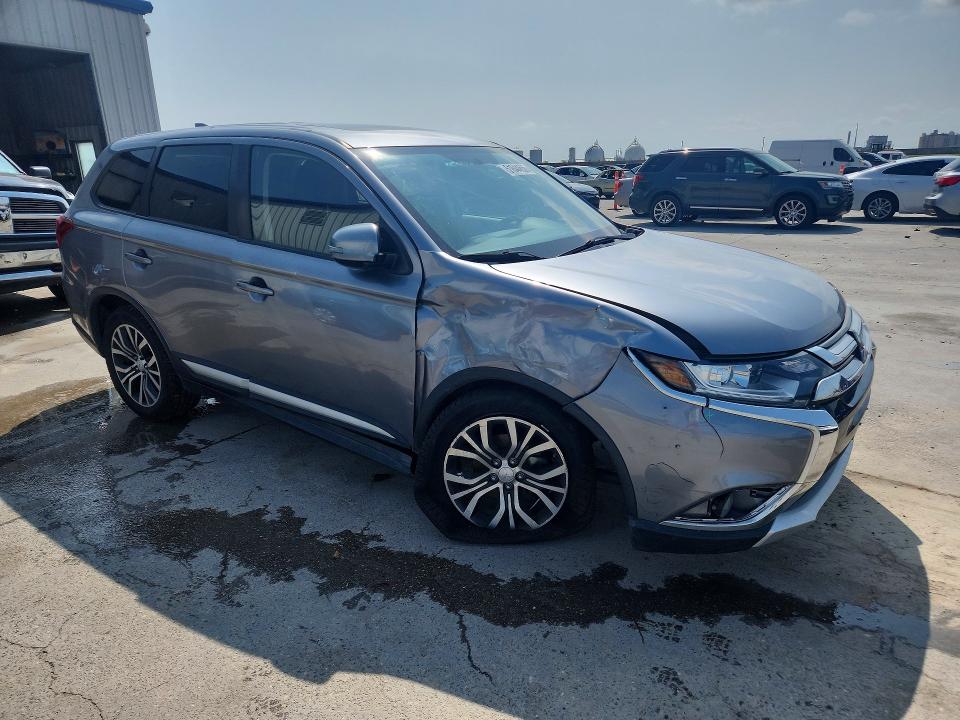 Продаж на аукціоні авто 2017 Mitsubishi Outlander, vin: JA4AZ3A34HZ003814, номер лоту: 51644656