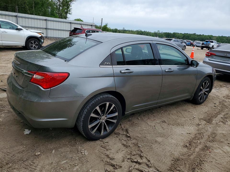 Продаж на аукціоні авто 2013 Chrysler 200, vin: 1C3CCBBG4DN738942, номер лоту: 47481066