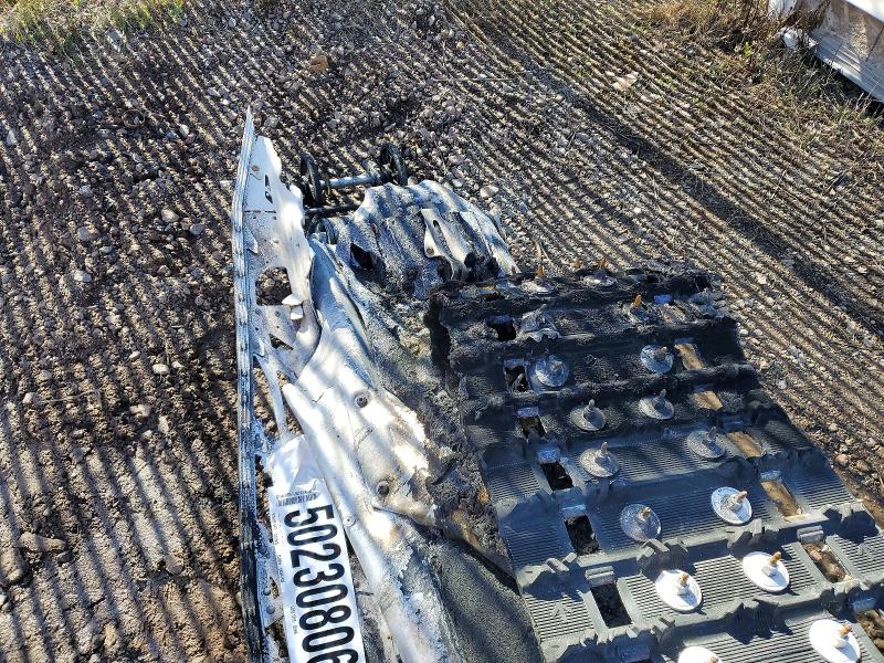 50230806 :رقم المزاد ، 2BPSDSNA0NV000143 vin ، 2022 Ski-doo Renegade X 900 Ace T مزاد بيع