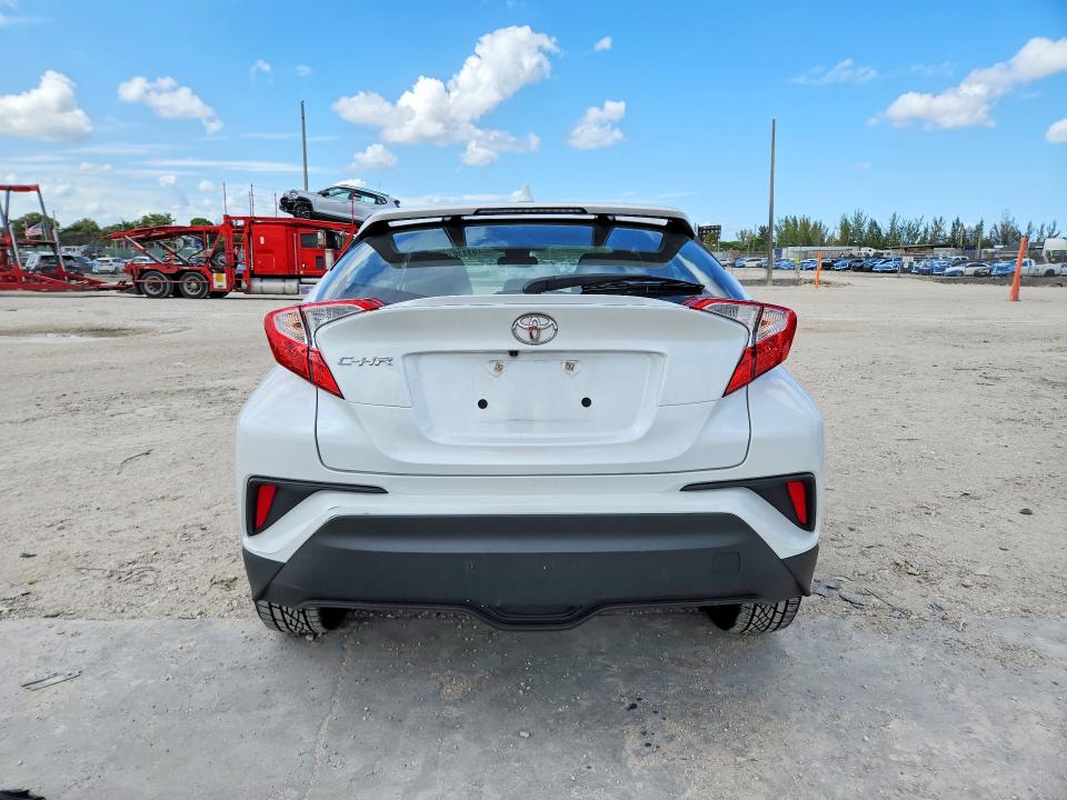 2022 Toyota C-hr მანქანა იყიდება აუქციონზე, vin: NMTKHMBX4NR147962, აუქციონის ნომერი: 51110156