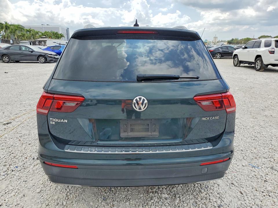 51573026 :رقم المزاد ، 3VV3B7AX7KM162639 vin ، 2019 Volkswagen Tiguan مزاد بيع