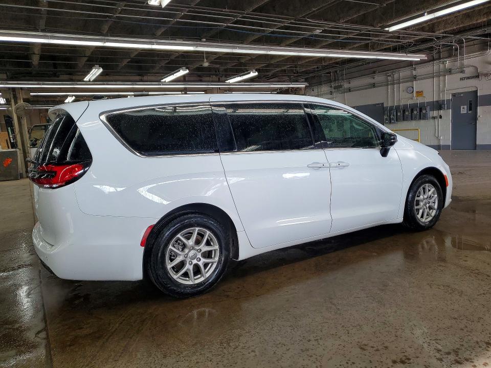 Aukcja sprzedaży 2024 Chrysler Pacifica, vin: 2C4RC1BG4RR176065, numer aukcji: 48794416