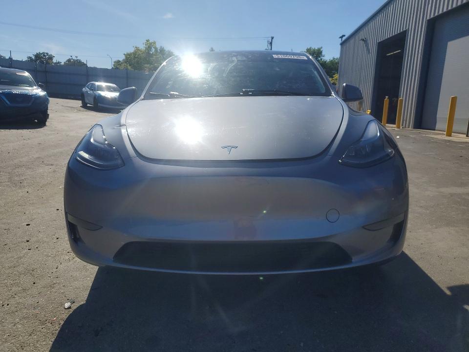 Продаж на аукціоні авто 2024 Tesla Model Y, vin: 7SAYGDED6RF193905, номер лоту: 51069796