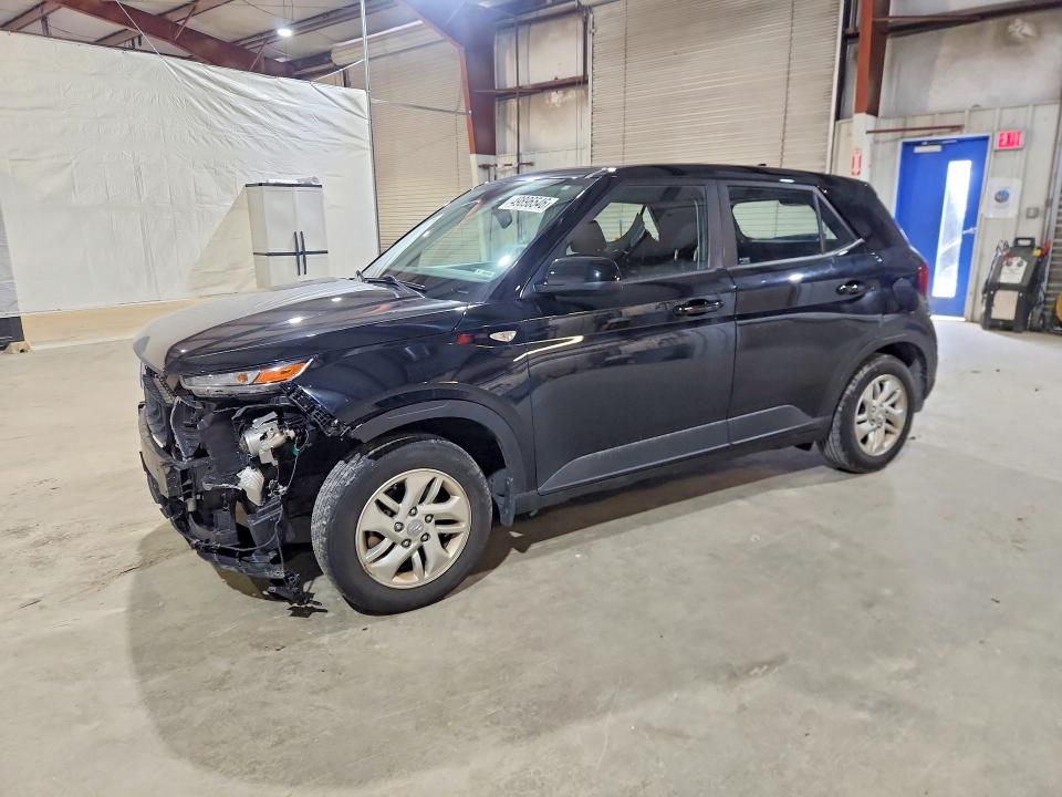 49896546 :رقم المزاد ، KMHRB8A30NU172582 vin ، 2022 Hyundai Venue مزاد بيع