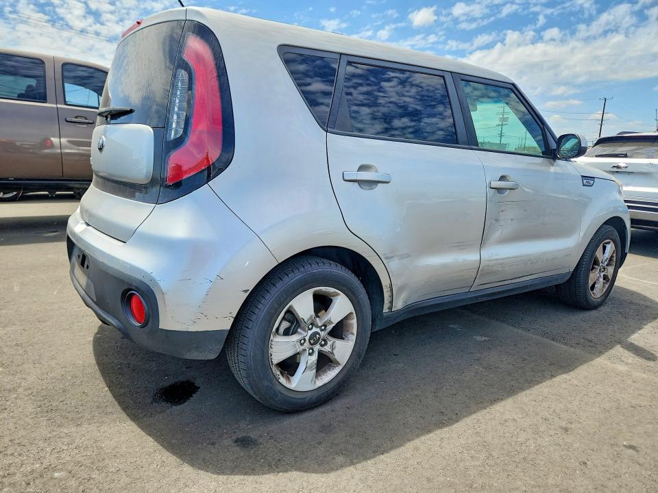 2018 Kia Soul მანქანა იყიდება აუქციონზე, vin: KNDJN2A28J7540299, აუქციონის ნომერი: 51205336