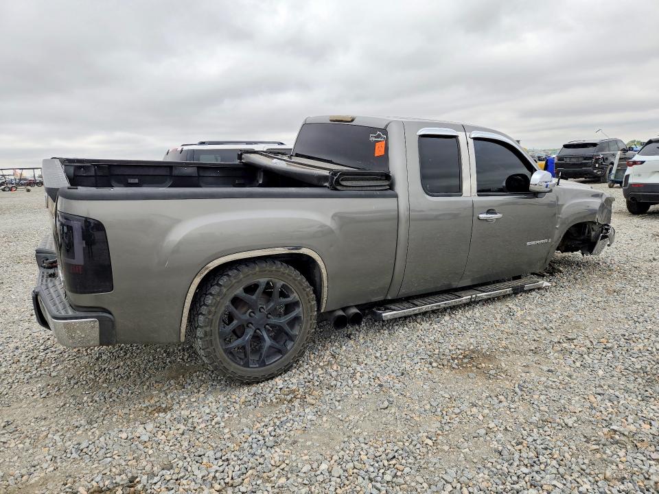 51673786 :رقم المزاد ، 1GTEC19CX8Z241474 vin ، 2008 Gmc Sierra مزاد بيع