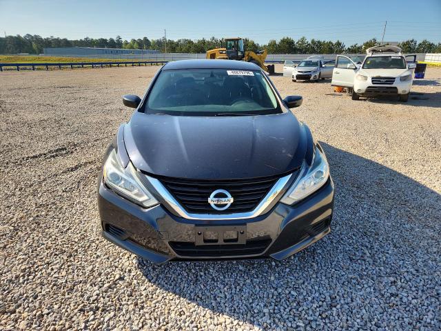 2018 Nissan Altima მანქანა იყიდება აუქციონზე, vin: 1N4AL3AP1JC139861, აუქციონის ნომერი: 48879796
