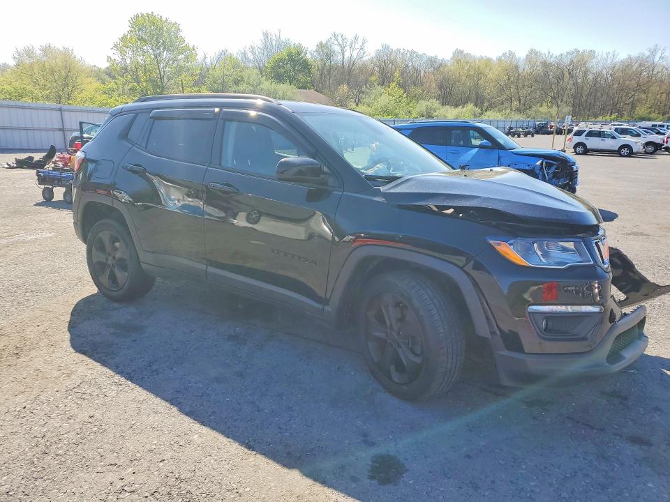 2018 Jeep Compass მანქანა იყიდება აუქციონზე, vin: 3C4NJDBB8JT397499, აუქციონის ნომერი: 50569016