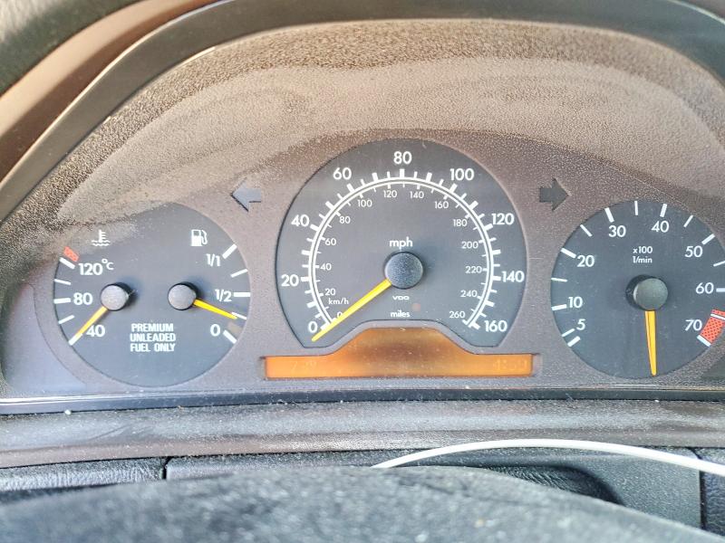 Продажа на аукционе авто 1996 Mercedes-benz E, vin: WDBJF55F4TJ010721, номер лота: 49239026