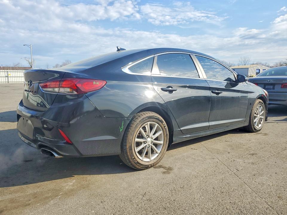 2019 Hyundai Sonata მანქანა იყიდება აუქციონზე, vin: 5NPE24AF3KH742098, აუქციონის ნომერი: 48141896