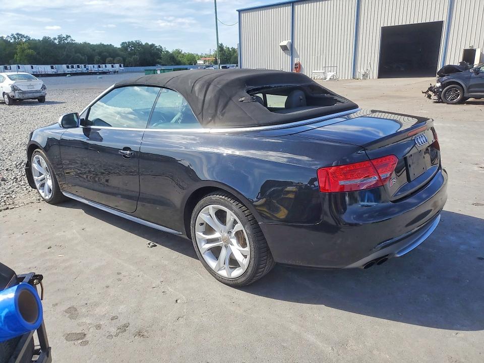 49707046 :رقم المزاد ، WAUCGAFHXBN014759 vin ، 2011 Audi S5 مزاد بيع