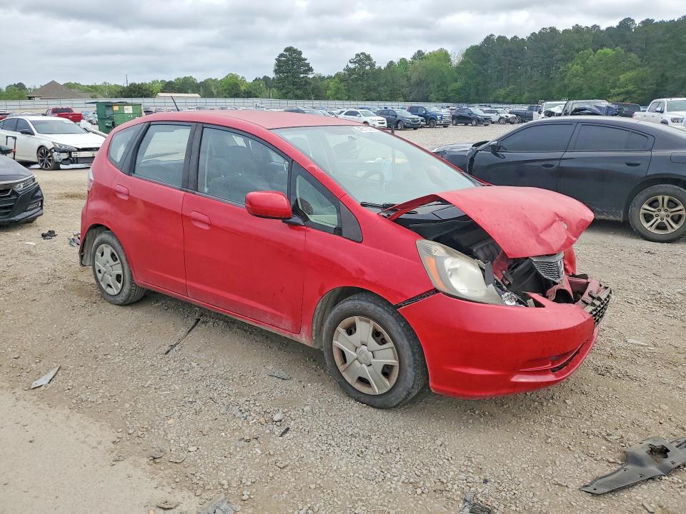 48513036 :رقم المزاد ، JHMGE8H39DC026208 vin ، 2013 Honda Fit مزاد بيع