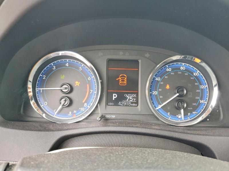 50597306 :رقم المزاد ، 2T1BURHE9HC779353 vin ، 2017 Toyota Corolla مزاد بيع