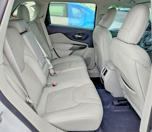 Продажа на аукционе авто 2022 Jeep Cherokee, vin: 1C4PJMMN1ND528607, номер лота: 51315466