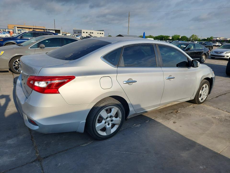 Продажа на аукционе авто 2017 Nissan Sentra, vin: 3N1AB7AP8HY324076, номер лота: 50476916
