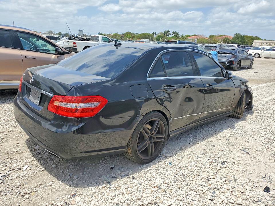 Продажа на аукционе авто 2011 Mercedes-benz E, vin: WDDHF5GB5BA372748, номер лота: 50487086
