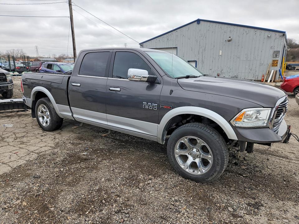 46809506 :رقم المزاد ، 1C6RR7VM5JS262188 vin ، 2018 Ram 1500 مزاد بيع