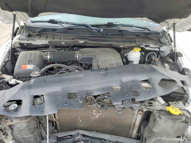 48137886 :رقم المزاد ، 1C6RR6FGXKS608966 vin ، 2019 Ram 1500 Classic مزاد بيع