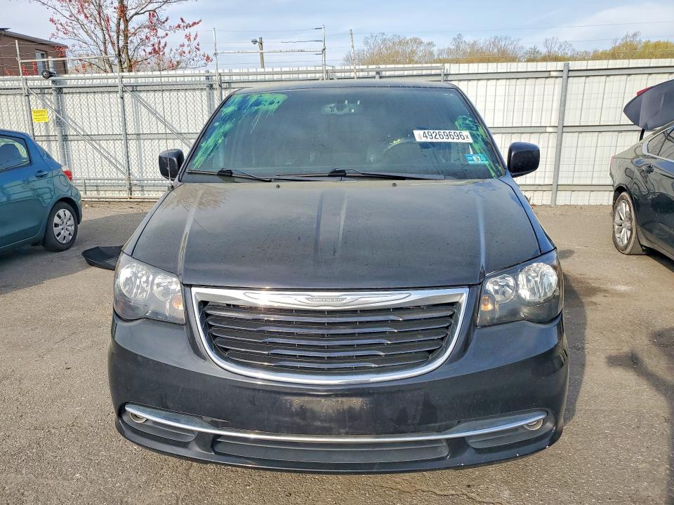 Продаж на аукціоні авто 2015 Chrysler Town & Country, vin: 2C4RC1HG3FR638456, номер лоту: 49269696