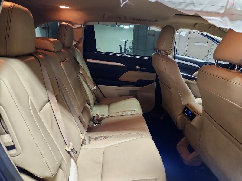 Aukcja sprzedaży 2018 Toyota Highlander, vin: 5TDJZRFH2JS487342, numer aukcji: 48913856