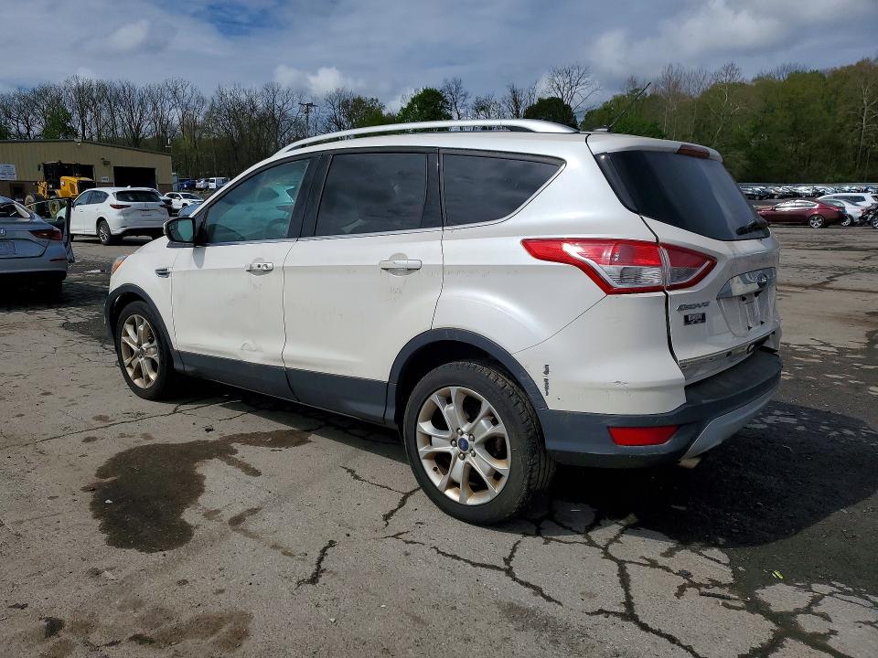 51121886 :رقم المزاد ، 1FMCU9JX6FUB86772 vin ، 2015 Ford Escape مزاد بيع