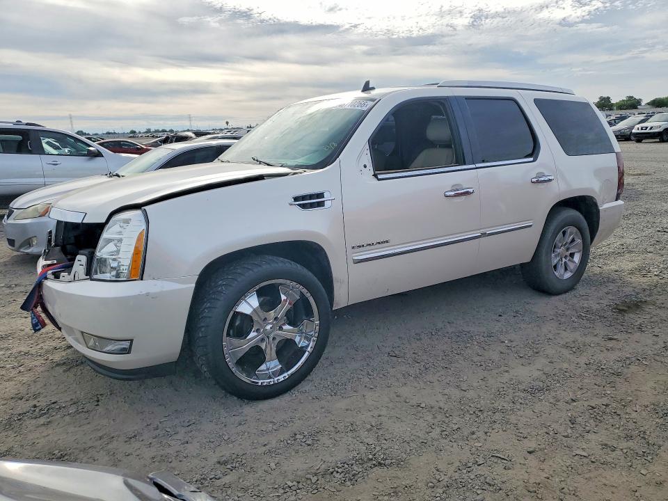 Продажа на аукционе авто 2011 Cadillac Escalade, vin: 1GYS3BEF8BR134630, номер лота: 48710266