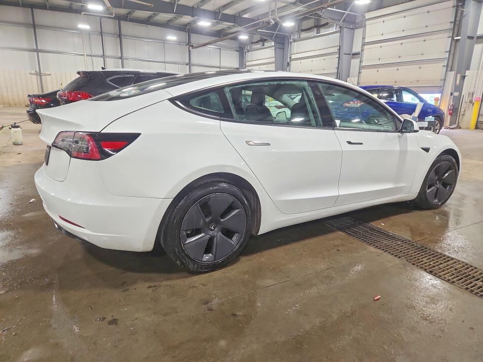 Продаж на аукціоні авто 2023 Tesla Model 3, vin: 5YJ3E1EAXPF437215, номер лоту: 51667066