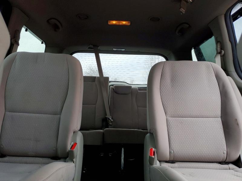 49117586 :رقم المزاد ، KNDMB5C18H6342706 vin ، 2017 Kia Sedona مزاد بيع