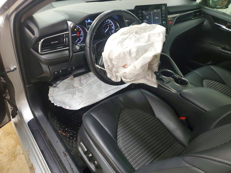 50793746 :رقم المزاد ، 4T1G11AK5MU598355 vin ، 2021 Toyota Camry Le مزاد بيع