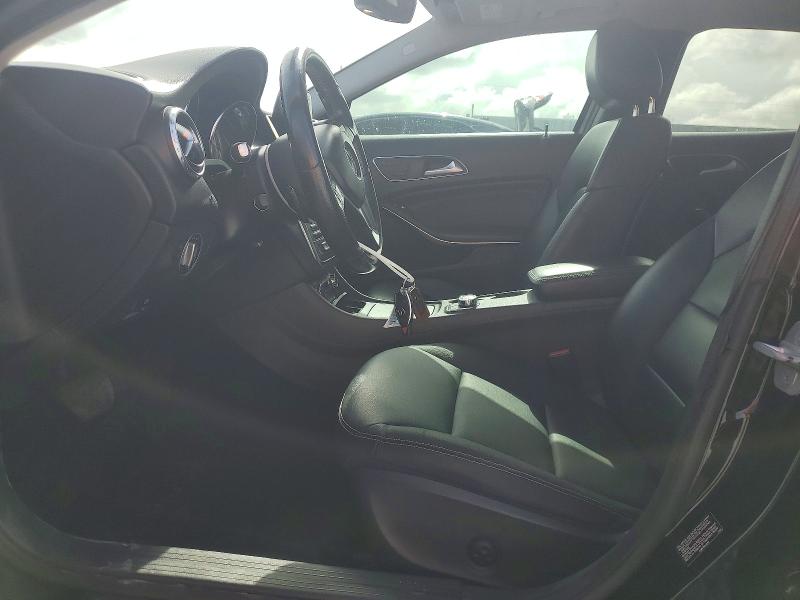 51037216 :رقم المزاد ، WDCTG4EB6FJ108775 vin ، 2015 Mercedes-benz Gla مزاد بيع